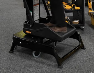 DEWALT Lift Pod Compact Personal Work Platform