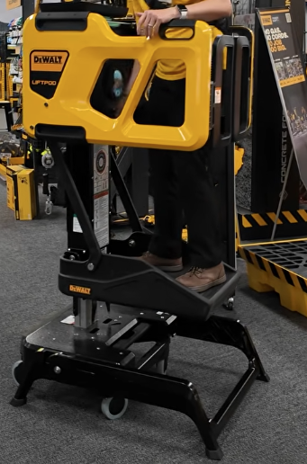 DEWALT Lift Pod Compact Personal Work Platform